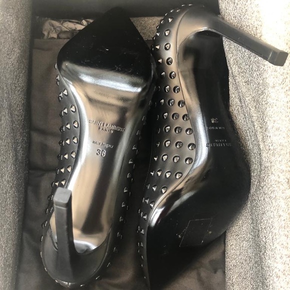 Saint Laurent Heels with Studs - Picture 3 of 8